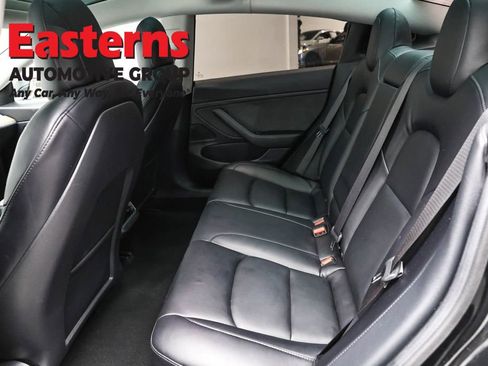 Used 2020 Tesla Model 3 Long Range image 17
