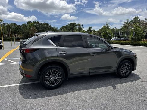 Used 2020 MAZDA CX-5 Touring FWD image 4
