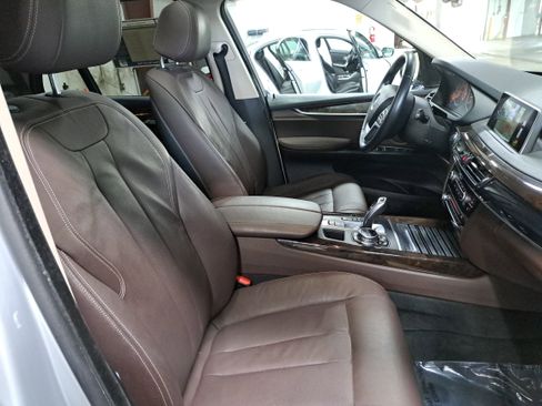 Used 2014 BMW X5 xDrive35d image 10