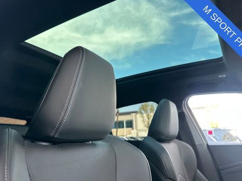 Used 2026 BMW X2 xDrive28i w/ M Sport Package AWD/4WD image 19