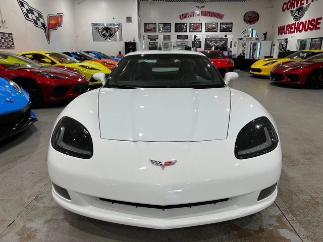 Used 2007 Chevrolet Corvette Coupe w/ Preferred Equipment Group RWD image 29