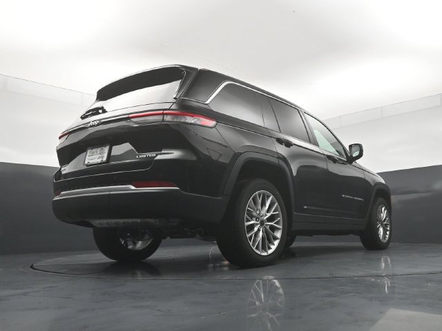 New 2027 Jeep Grand Cherokee Limited AWD/4WD image 23