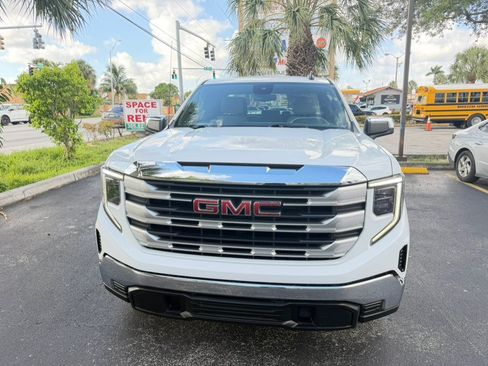 Used 2023 GMC Sierra 1500 SLE RWD image 10