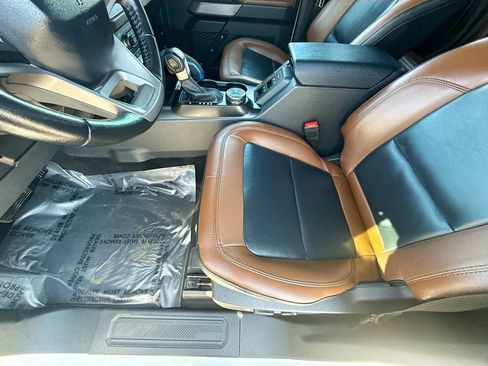 Used 2023 Ford Bronco Outer Banks AWD/4WD image 19