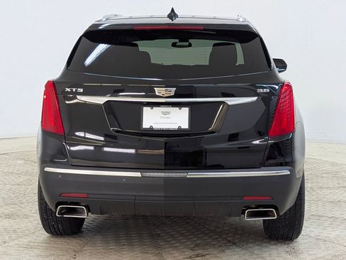 Used 2018 Cadillac XT5 Luxury w/ Driver Awareness Package image 10