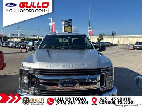 Used 2019 Ford F250 XLT w/ XLT Premium Package AWD/4WD image 4