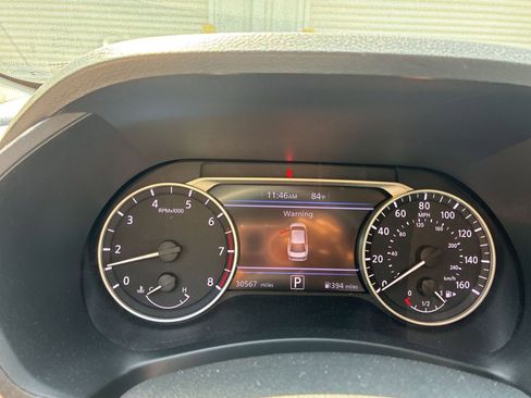 Used 2025 Nissan Sentra SV image 10