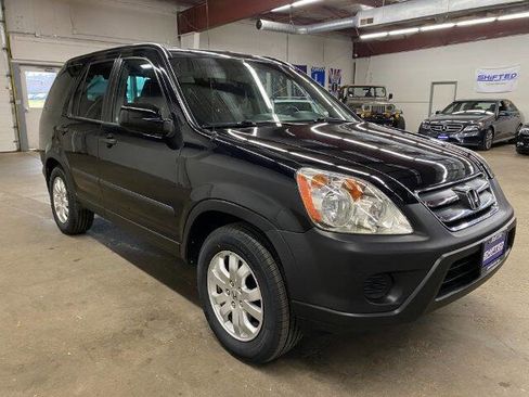 Used 2005 Honda CR-V EX image 6