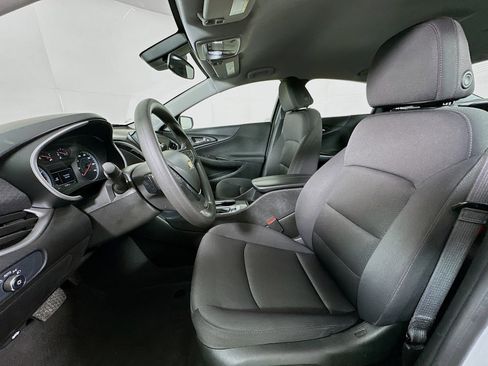 Used 2024 Chevrolet Malibu LT image 13