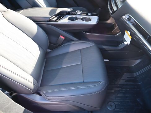 New 2027 Cadillac Lyriq Sport w/ LPO, ONYX Package AWD/4WD image 15
