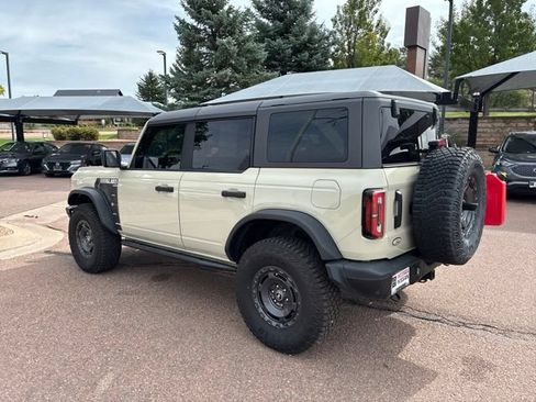 Used 2022 Ford Bronco Everglades AWD/4WD image 5