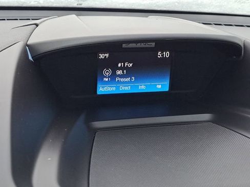 Used 2017 Ford Escape SE image 11