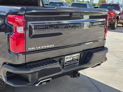 Used 2022 Chevrolet Silverado 1500 RST AWD/4WD image 5