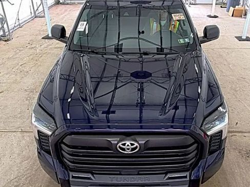 Used 2022 Toyota Tundra SR5 w/ SR5 Premium Package AWD/4WD image 1