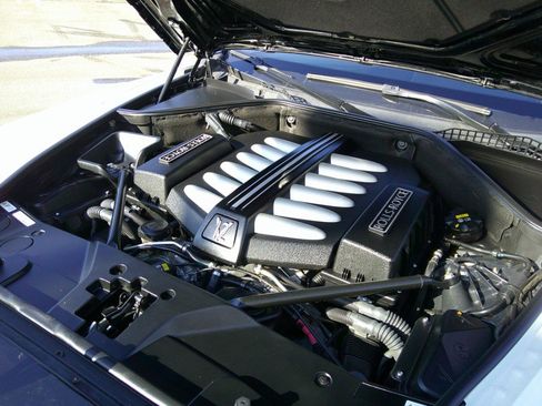 Used 2014 Rolls-Royce Wraith image 29