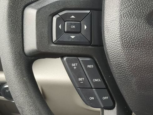 Used 2019 Ford F250 XL w/ STX Appearance Package image 22