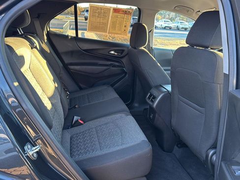 Used 2023 Chevrolet Equinox LT image 11