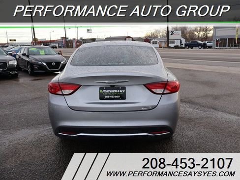Used 2015 Chrysler 200 Limited image 6