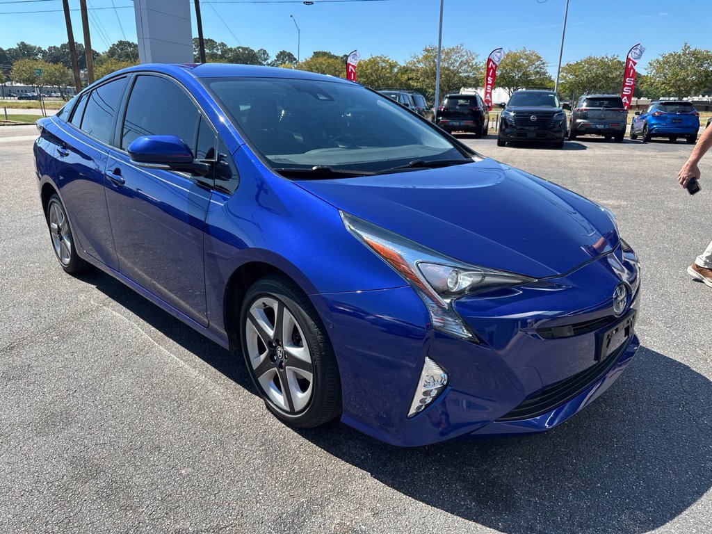 Used 2018 Toyota Prius Four Touring FWD image 1
