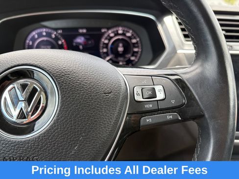 Used 2019 Volkswagen Tiguan SEL FWD image 16