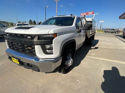 Used 2021 Chevrolet Silverado 3500 W/T w/ WT Convenience Package AWD/4WD image 4