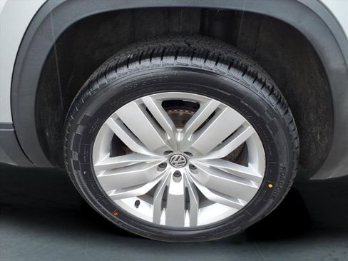 Used 2019 Volkswagen Atlas SE image 5