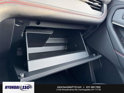 Used 2025 Ford Explorer ST-Line w/ Premium Package image 34