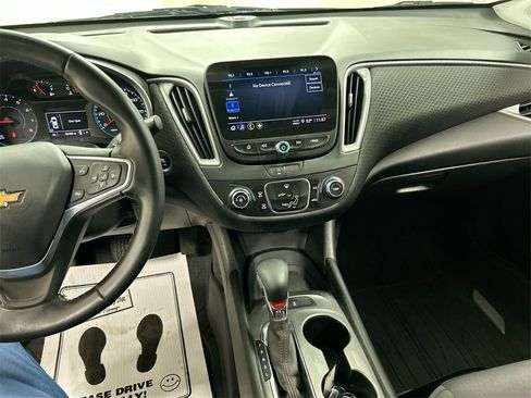 Used 2023 Chevrolet Malibu RS w/ LPO, Floor Liner Package image 18