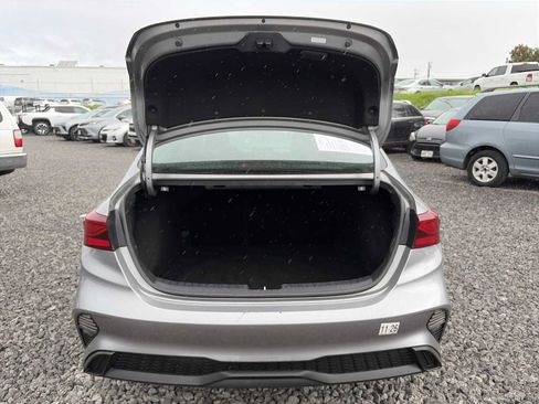 Used 2024 Kia Forte LXS FWD image 19