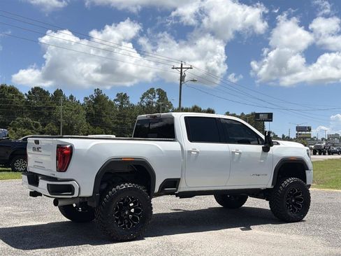 Used 2022 GMC Sierra 2500 AT4 w/ AT4 Premium Plus Package AWD/4WD image 6