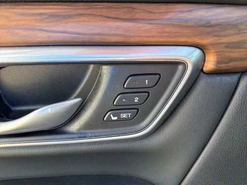 Used 2022 Honda CR-V EX-L image 9