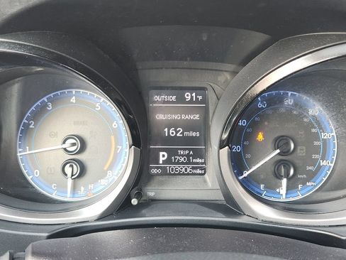 Used 2016 Toyota Corolla S FWD image 19