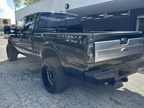 Used 2016 Ford F250 Platinum w/ FX4 Off-Road Package image 5