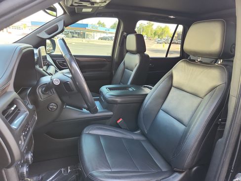 Used 2021 Chevrolet Tahoe LT w/ Luxury Package AWD/4WD image 14