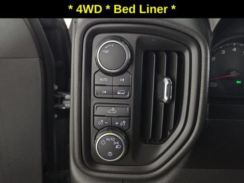 Certified 2020 Chevrolet Silverado 1500 Custom w/ Custom Value Package AWD/4WD image 21
