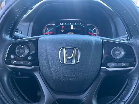 Used 2020 Honda Pilot Touring image 23