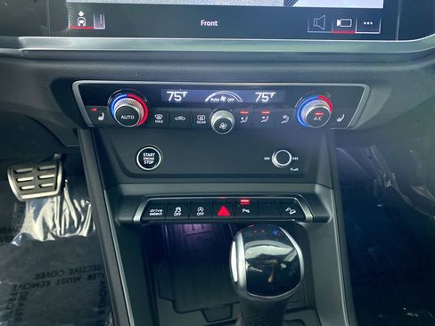 Certified 2025 Audi Q3 2.0T Premium Plus w/ Premium Plus Package image 6