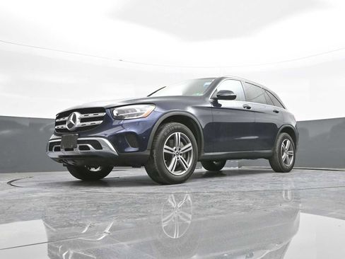 Used 2022 Mercedes-Benz GLC 300 GLC 300 image 36