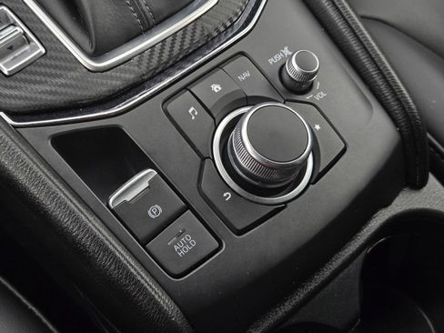 Used 2019 MAZDA CX-5 Touring FWD image 17