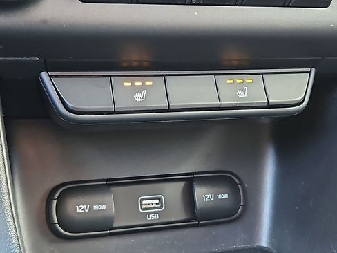 Used 2022 Kia Sportage LX w/ LX AWD Value Edition Package image 17