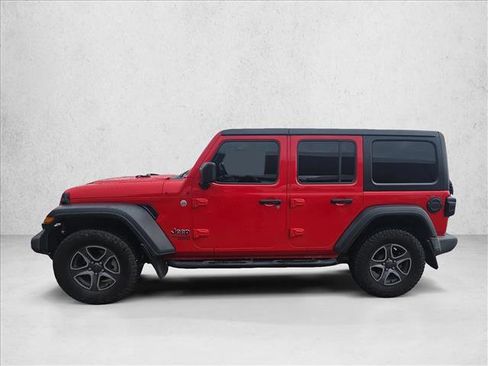 Used 2018 Jeep Wrangler Unlimited Sport S AWD/4WD image 2