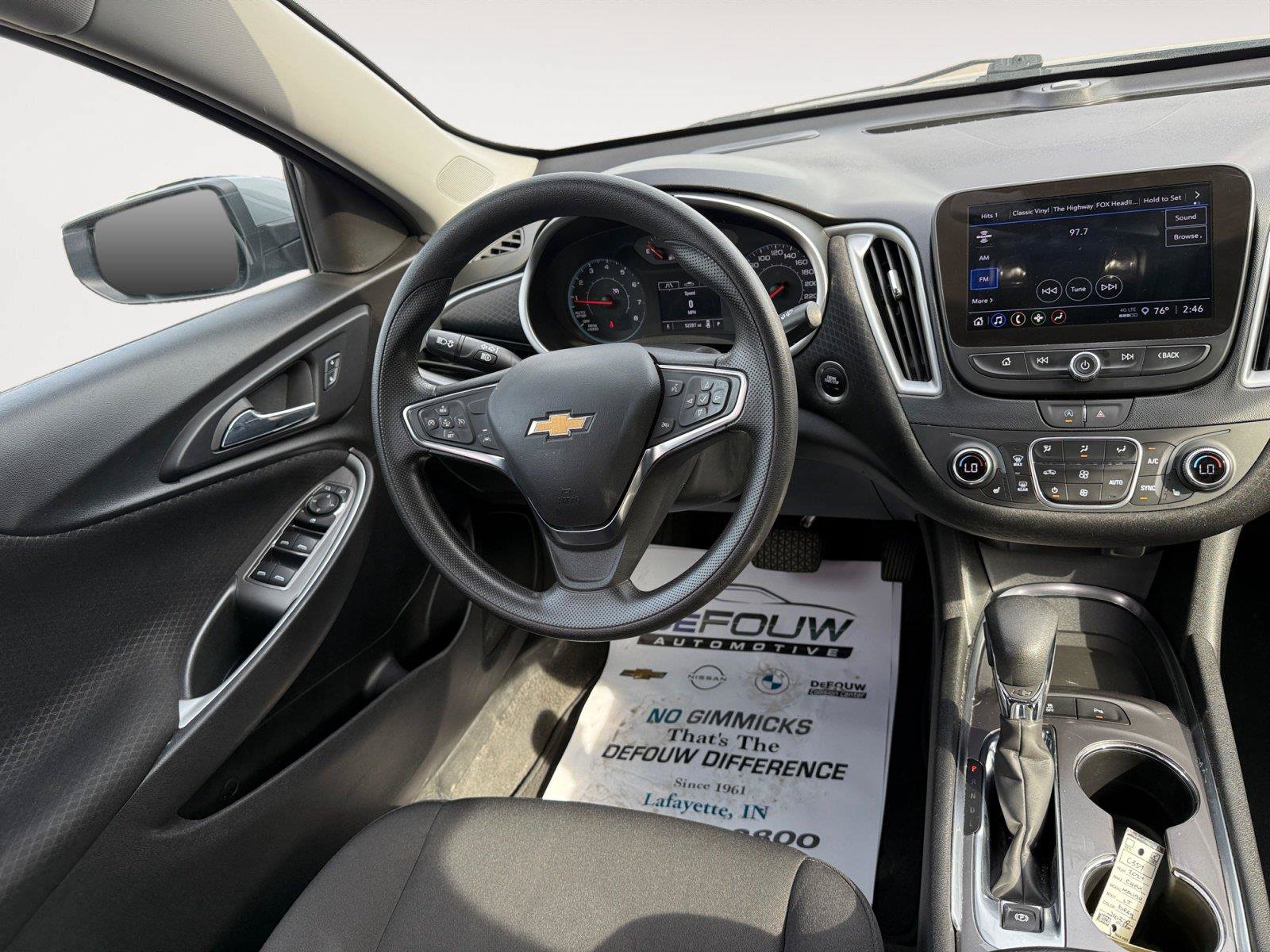 Used 2024 Chevrolet Malibu LT FWD image 11
