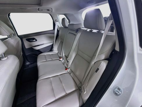 Used 2023 Nissan Rogue SL FWD image 27