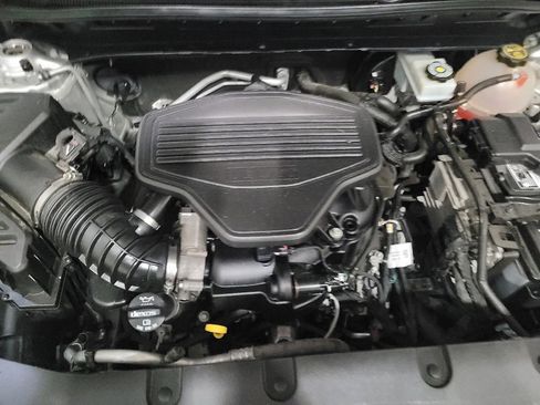 Used 2019 Chevrolet Blazer LT image 30