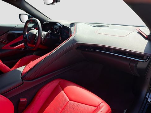 Used 2023 Chevrolet Corvette Stingray Preferred Cpe w/ Z51 Performance Package image 13