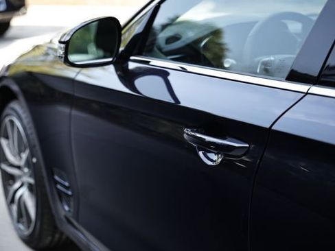 New 2026 Genesis G70 2.5T image 12