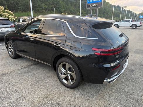 Used 2026 Genesis GV70 2.5T Select AWD/4WD image 11