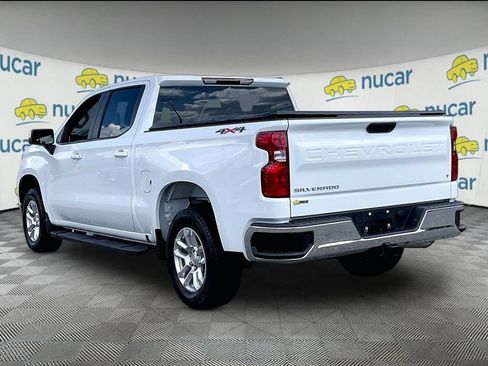 Used 2024 Chevrolet Silverado 1500 LT AWD/4WD image 4