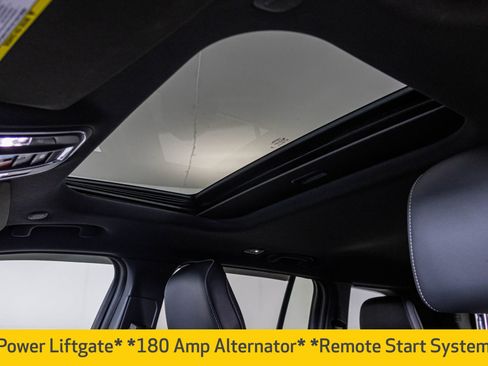 Used 2024 Jeep Grand Cherokee Altitude AWD/4WD image 7