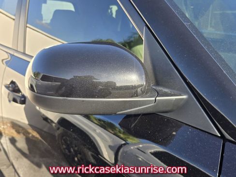 Used 2023 Kia Soul LX w/ LX Technology Package FWD image 9